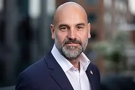 Mark Shuttleworth