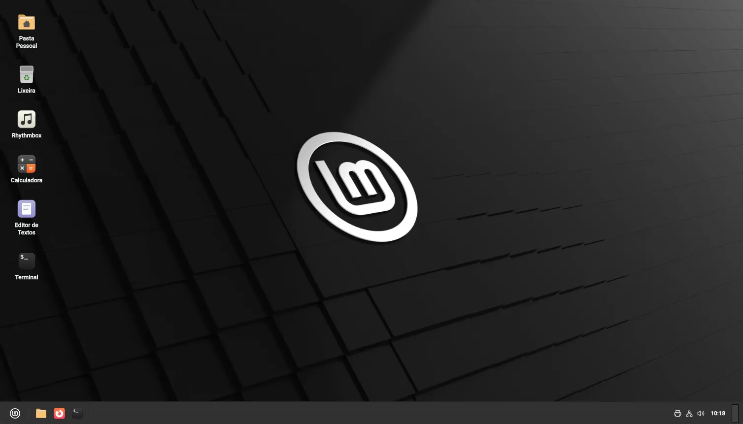 Simulador online da distro Linux Mint Cinnamon rodando direto no navegador